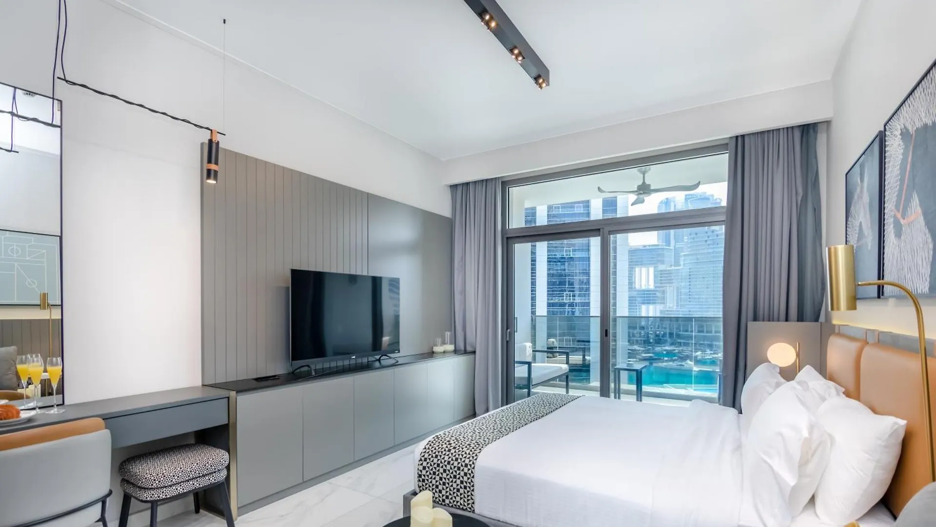 Bespoke Holiday Homes - Mag 318 Downtown Dubai United Arab Emirates
