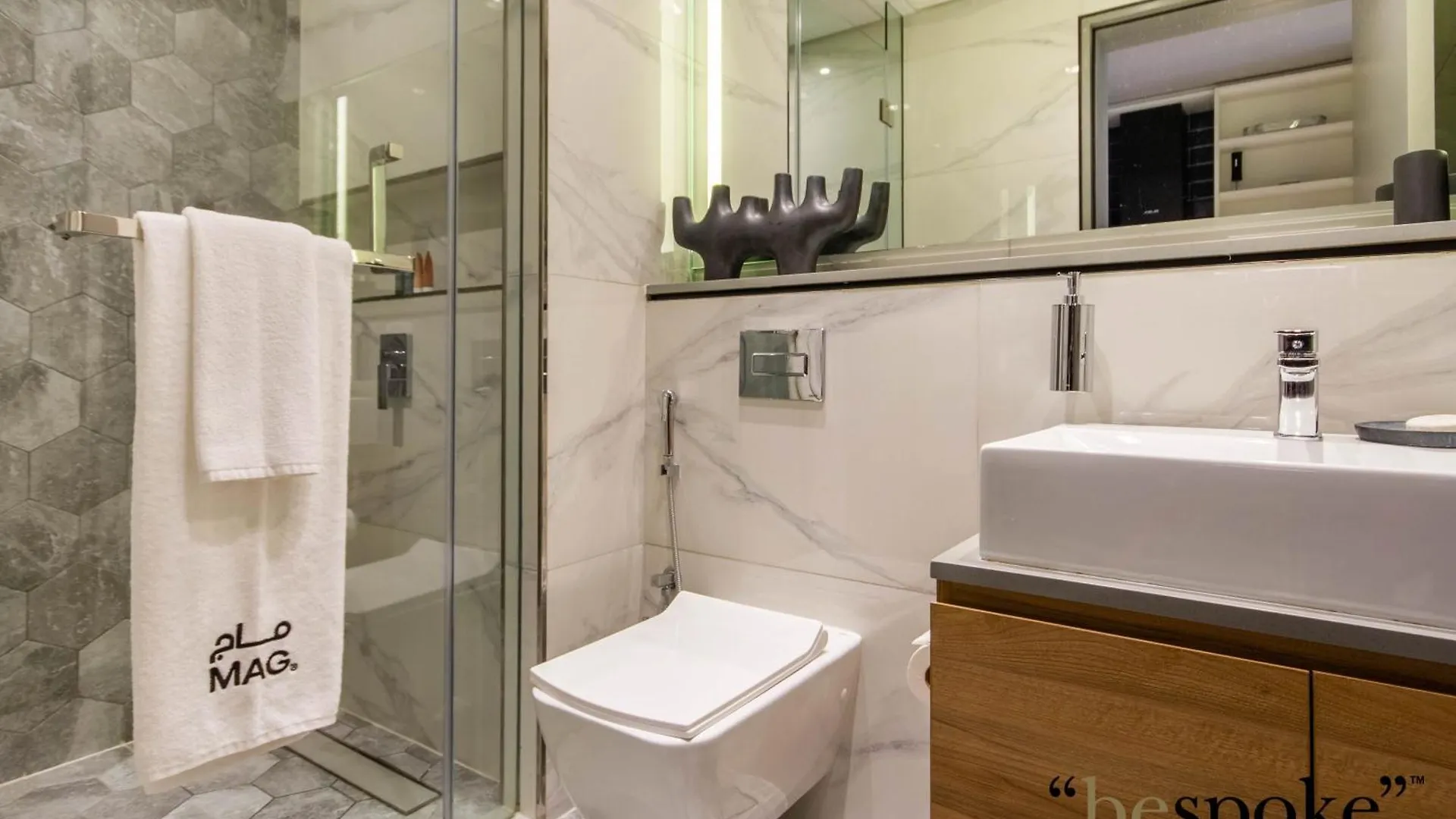 Bespoke Holiday Homes - Mag 318 Downtown Dubai Apartment
